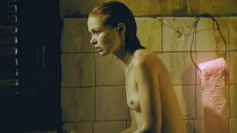 Barbara Schulz Nude O dia da caca 2000 4