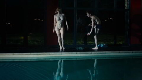 Camille Razat Nude De leau dans les yeux 2017 01