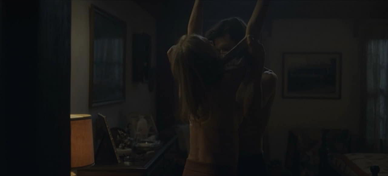 Lisa Emery, Madison Thompson, Sofia Hublitz bare butt in Ozark - S03E05 Lisa Emery, Madison Thompson, Sofia Hublitz bare butt in Ozark - S03E05