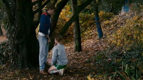 Liv Henneguier Sexy Crache coeur 2015 2