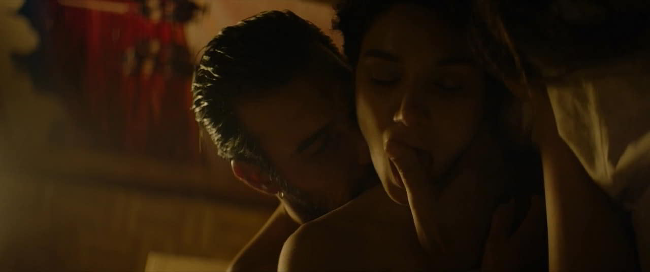 Matilde Gioli, Mariela Garriga cleavage movie scene 2019 Matilde Gioli, Mariela Garriga cleavage movie scene 2019