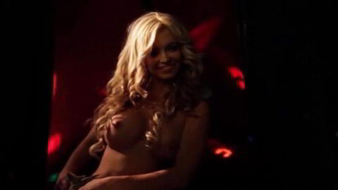 Mindy Robinson Nude Captain Battle Legacy War 2013 3