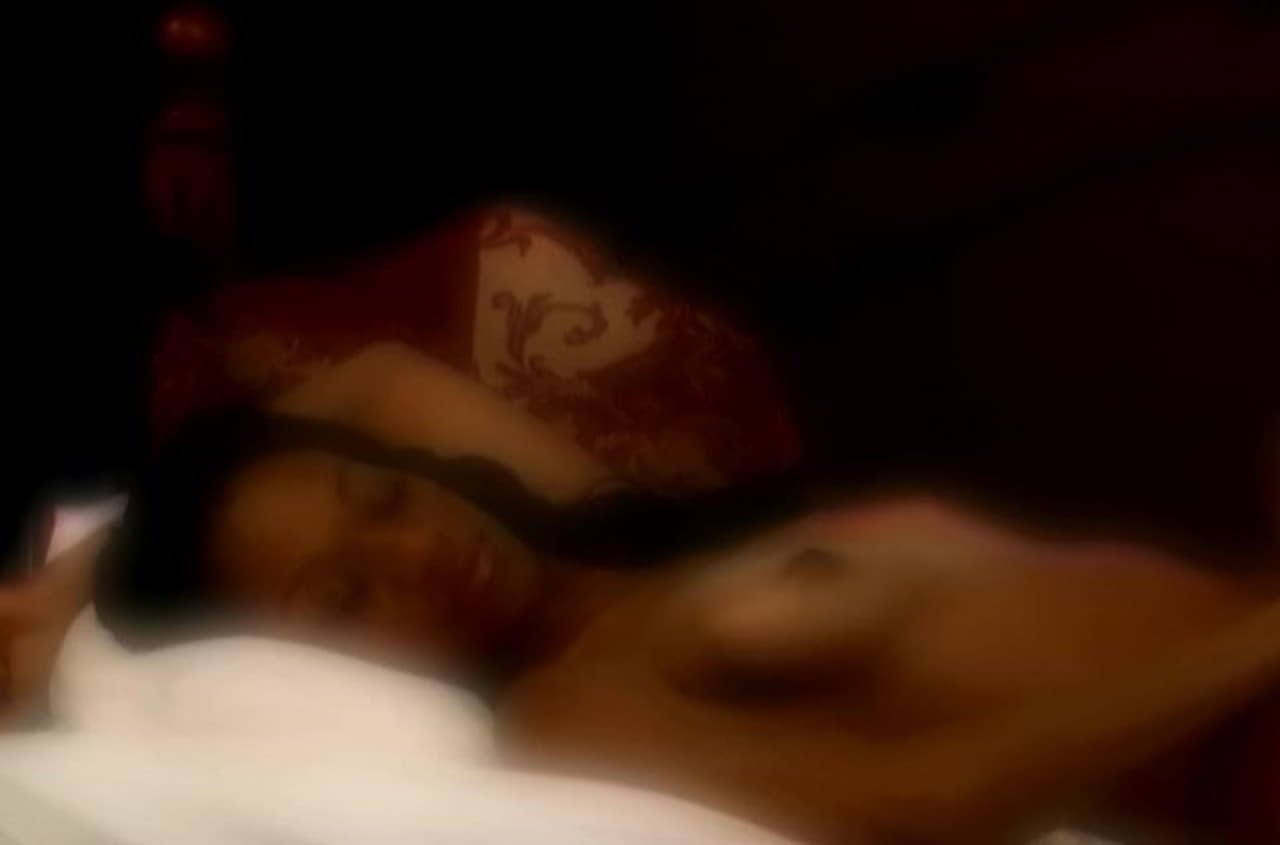 Nadiyah Skyy Taylor bare butt in Three in the Morning Nadiyah Skyy Taylor bare butt in Three in the Morning