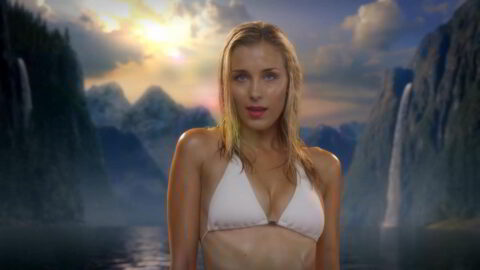 Rebecca Trelease Sexy Scarlet Hemingway Sexy Rachel King Sexy The Almighty Johnsons S03E09 2013 1