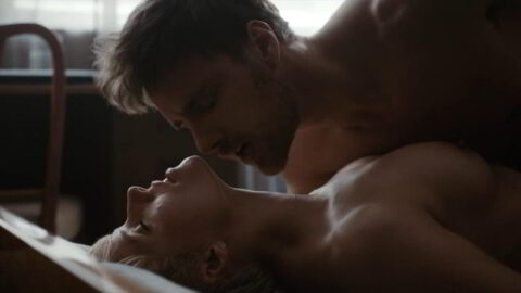 Roma Gasiorowska Nude Tonight Youre Sleeping with Me Dzisiaj spisz ze mna 2023 01