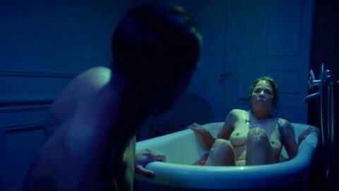 Suzanne Clement Nude Oulaya Amamra Sexy Vampires S01E04 06 2020 01