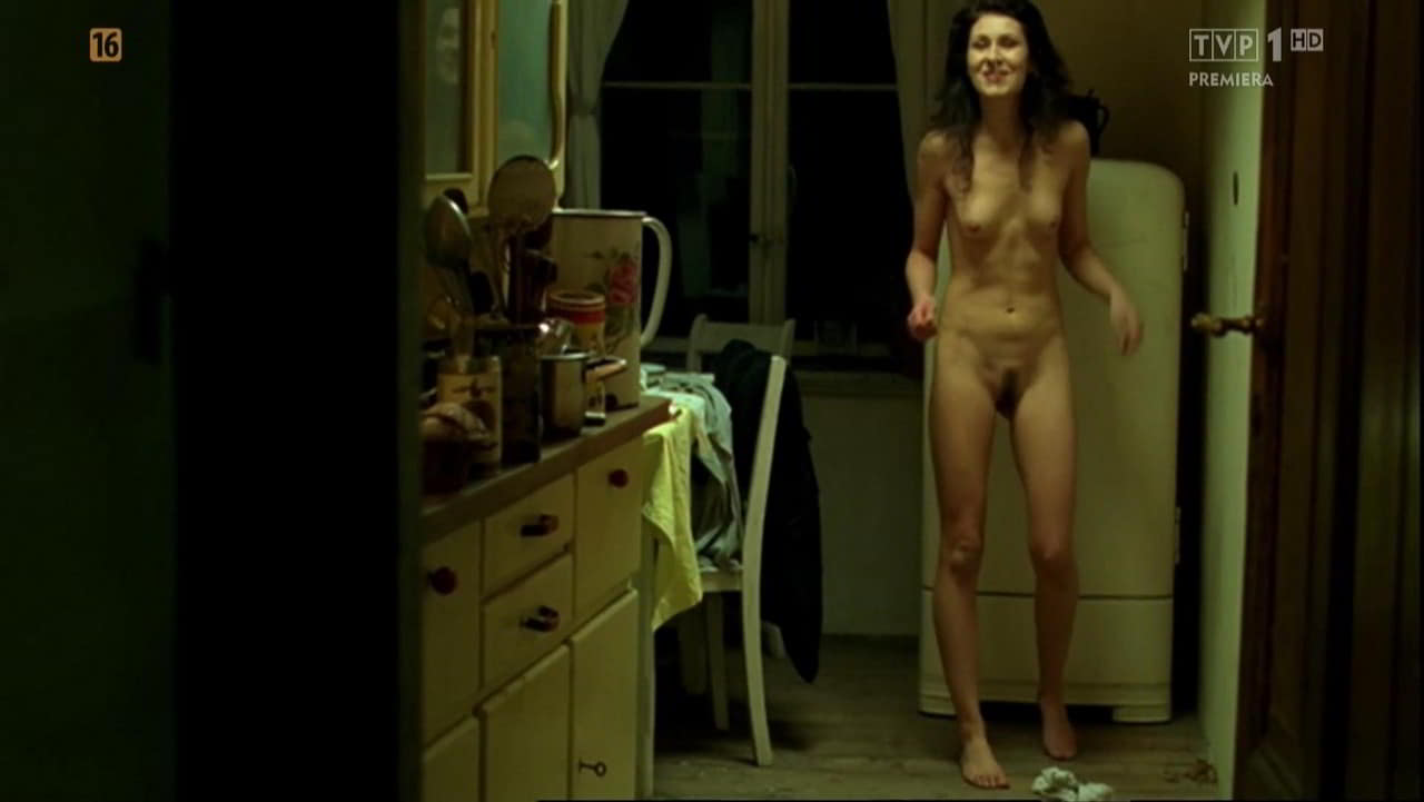 Agnieszka Grochowska, Monika Radziwon cleavage movie scene 2009 Agnieszka Grochowska, Monika Radziwon cleavage movie scene 2009