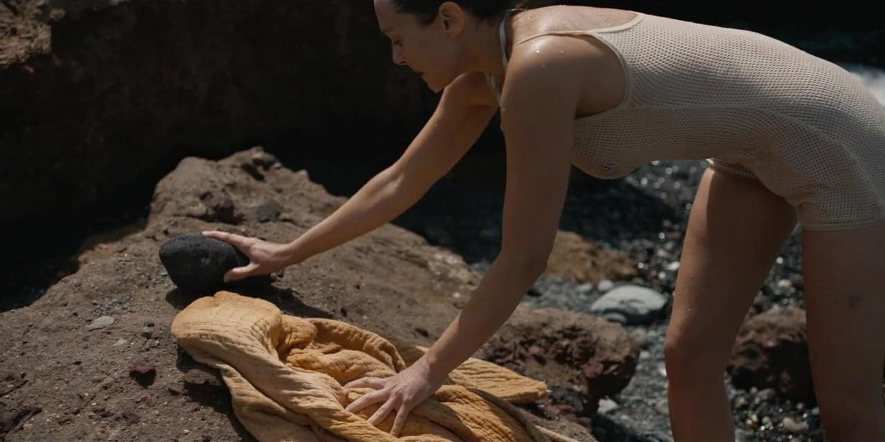Alicia Vikander, Elizabeth Olsen nude scene in The Assessment Alicia Vikander, Elizabeth Olsen nude scene in The Assessment