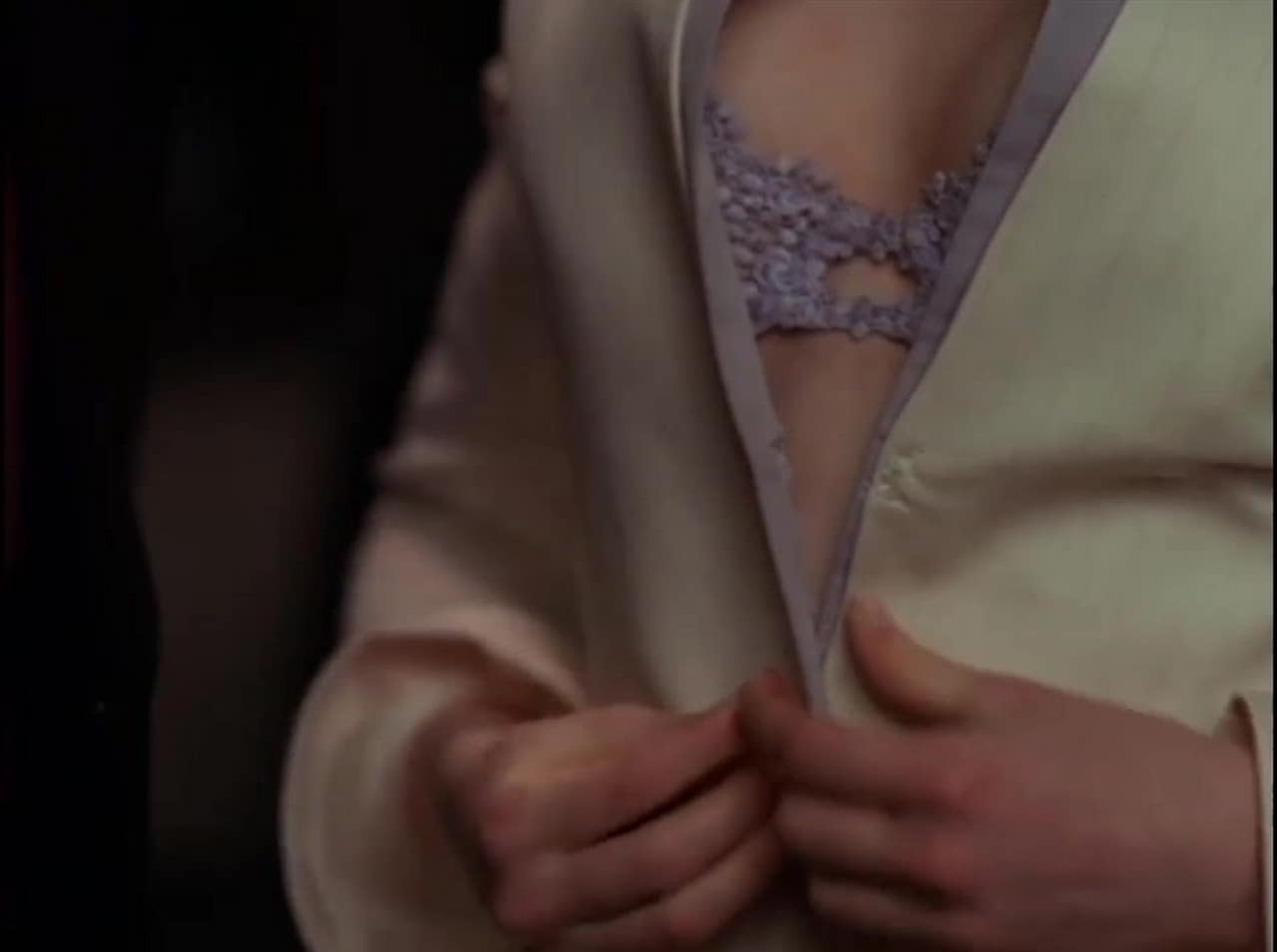 Alicia Witt cleavage movie scene 2000 Alicia Witt cleavage movie scene 2000
