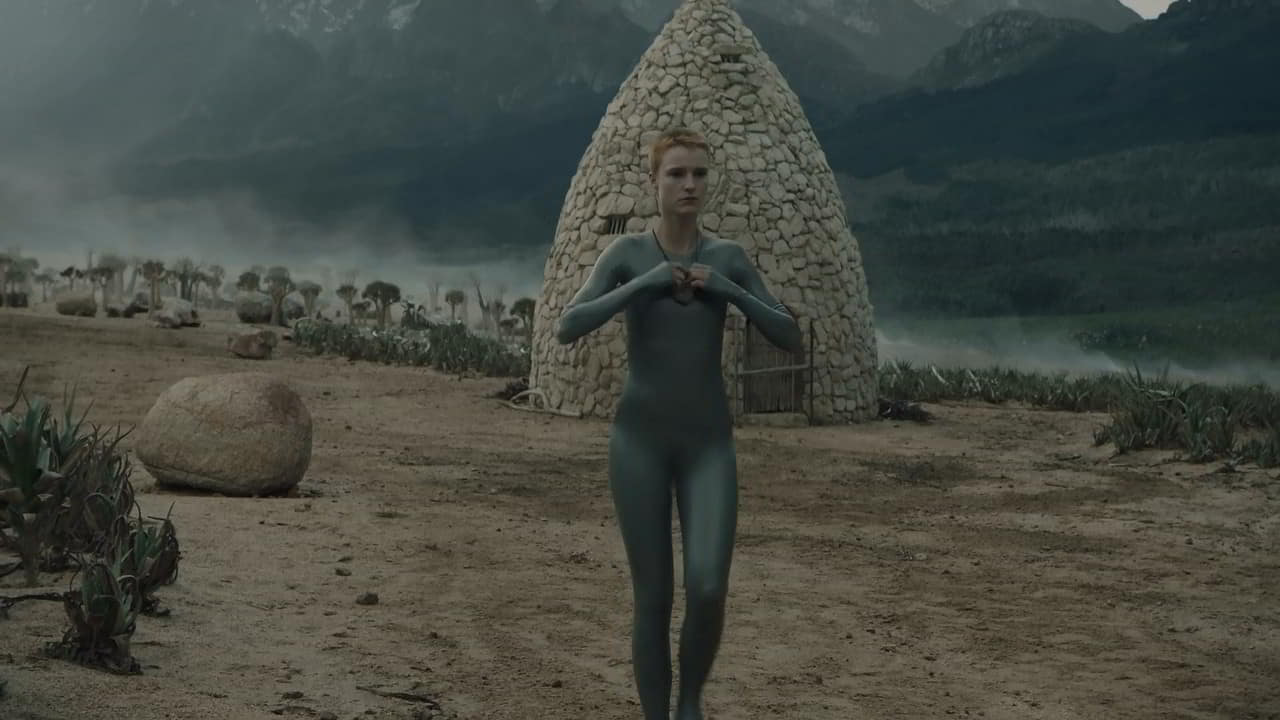 Amanda Collin cleavage movie scene 2020 Amanda Collin cleavage movie scene 2020