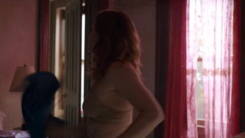 Amy Adams Sexy The Woman in the Window 2021 3