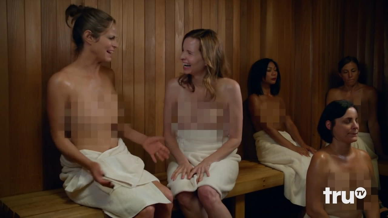 Andrea Savage bare butt in I'm Sorry - S02E04 Andrea Savage bare butt in I'm Sorry - S02E04