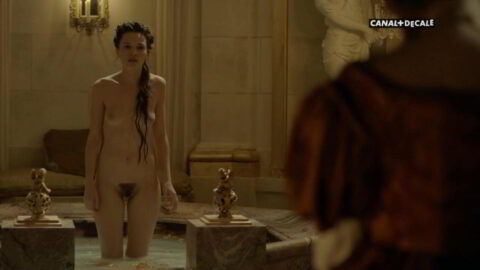Anna Brewster Nude Versailles S02E07 2017 1