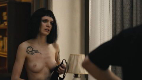 Anna Zavtur Nude Likhie S01E06 2024 03