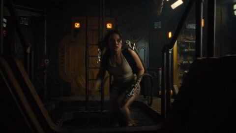 Cailee Spaeny Sexy Alien Romulus 2024 4