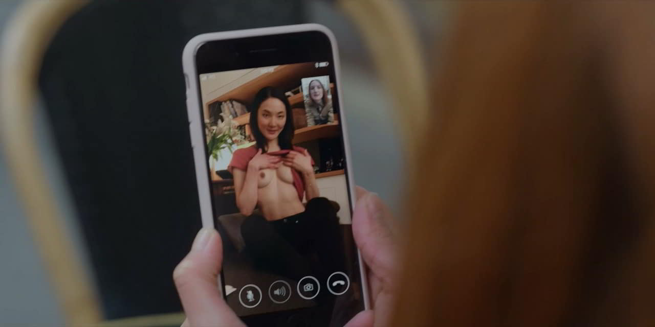 Chihiro Niuya cleavage movie scene 2019 Chihiro Niuya cleavage movie scene 2019