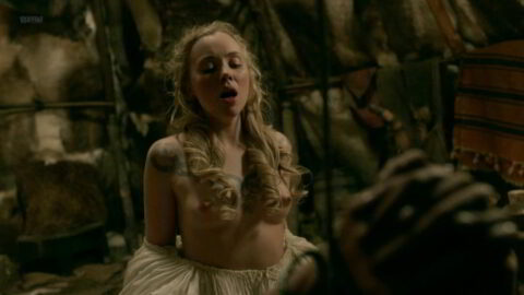 Dagny Backer Johnsen Nude Vikings S05E07 2018 3