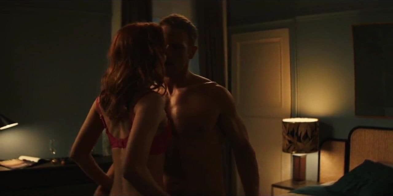 Eleanor Tomlinson bare butt in The Couple Next Door - S01E03-04 Eleanor Tomlinson bare butt in The Couple Next Door - S01E03-04