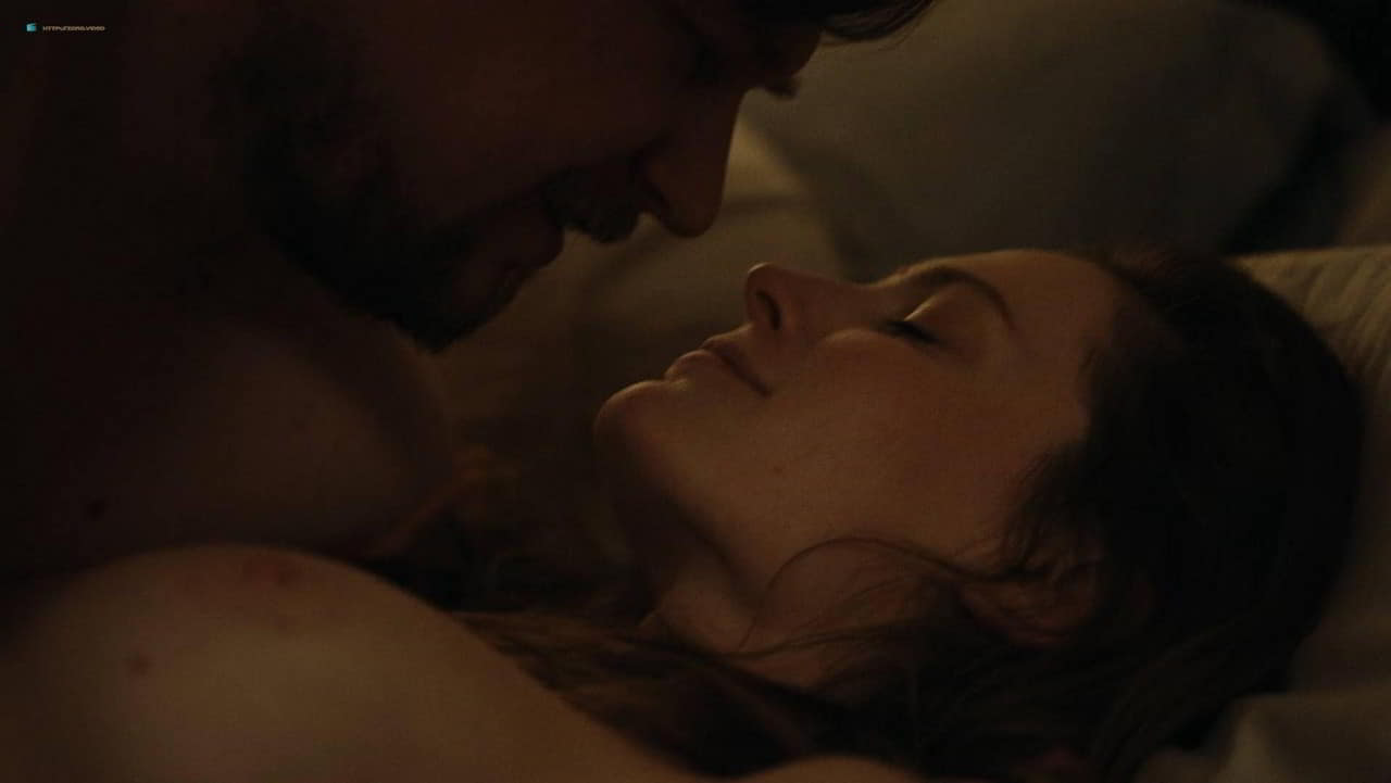 Elizabeth Reaser, Lindsay Burdge, Karley Sciortino, Aubrey Plaza topless Easy - S02E01-03 Elizabeth Reaser, Lindsay Burdge, Karley Sciortino, Aubrey Plaza topless Easy - S02E01-03