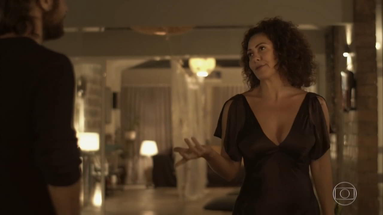 Fabiula Nascimento nude scene in Amor e Sorte - S01E03 Fabiula Nascimento nude scene in Amor e Sorte - S01E03