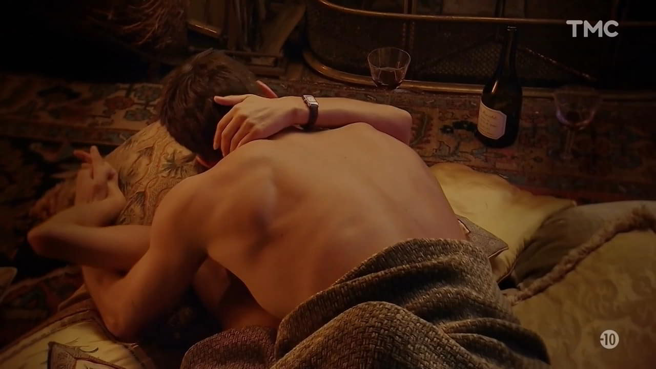 Hot Gabrielle Anwar explicit scene 2011 Hot Gabrielle Anwar explicit scene 2011