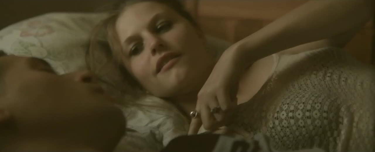 Helena Coppejans bare butt in Il n'y a pas sans toi Helena Coppejans bare butt in Il n'y a pas sans toi
