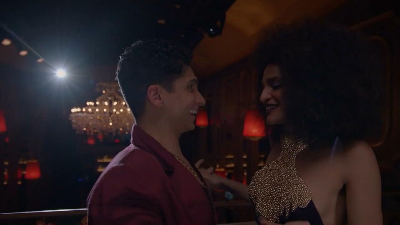 Indya Moore topless Pose - S02E07 Indya Moore topless Pose - S02E07