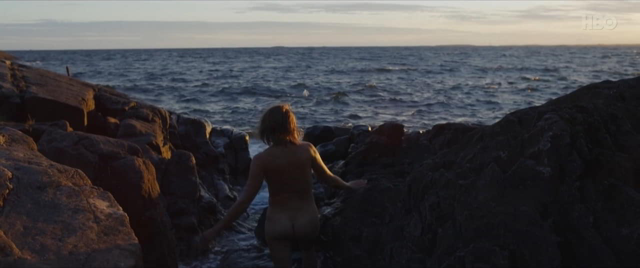 Inka Kallen bare butt in The Wait Inka Kallen bare butt in The Wait