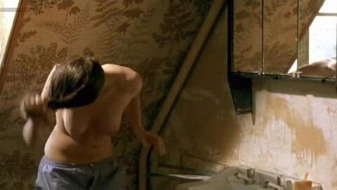 Isild Le Besco Nude Le cout de la vie 2003 2