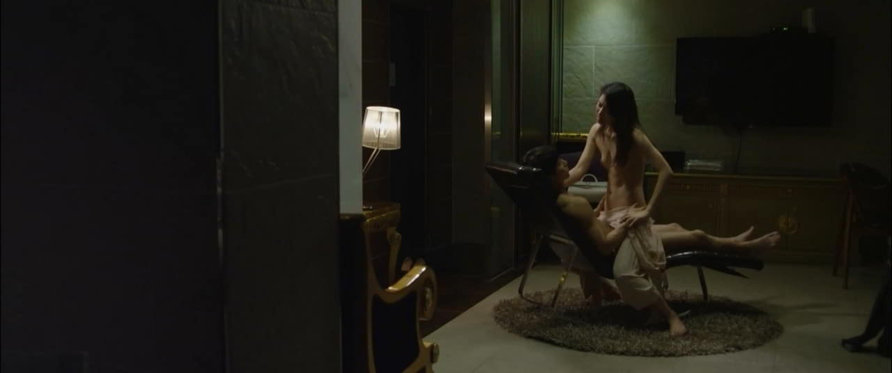 Jin Hye bare butt in kyoung Nude - Shiho Jin Hye bare butt in kyoung Nude - Shiho