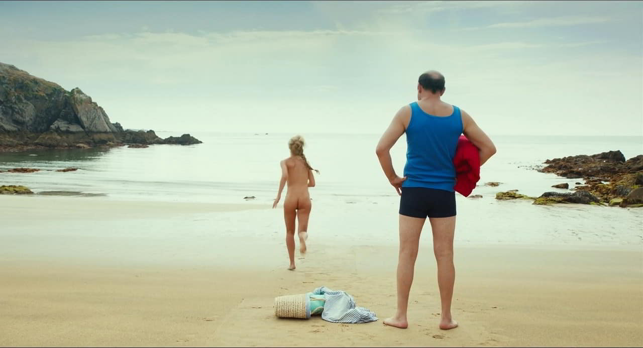 Julie Engelbrecht bare butt in Les vacances du petit Nicolas Julie Engelbrecht bare butt in Les vacances du petit Nicolas