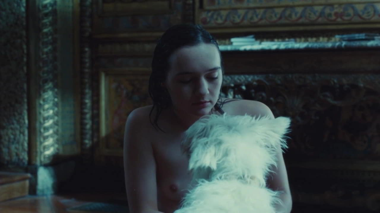 Julie Sokolowski topless Hadewijch Julie Sokolowski topless Hadewijch