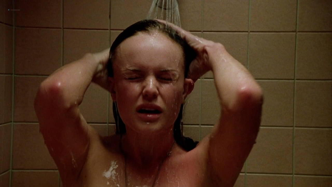 Hot Kate Bosworth explicit scene 2003 Hot Kate Bosworth explicit scene 2003