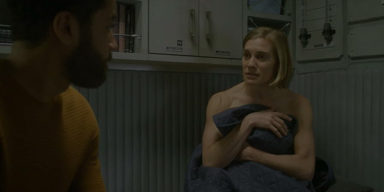 Katee Sackhoff, Blu Hunt topless Another Life - S01E08 Katee Sackhoff, Blu Hunt topless Another Life - S01E08