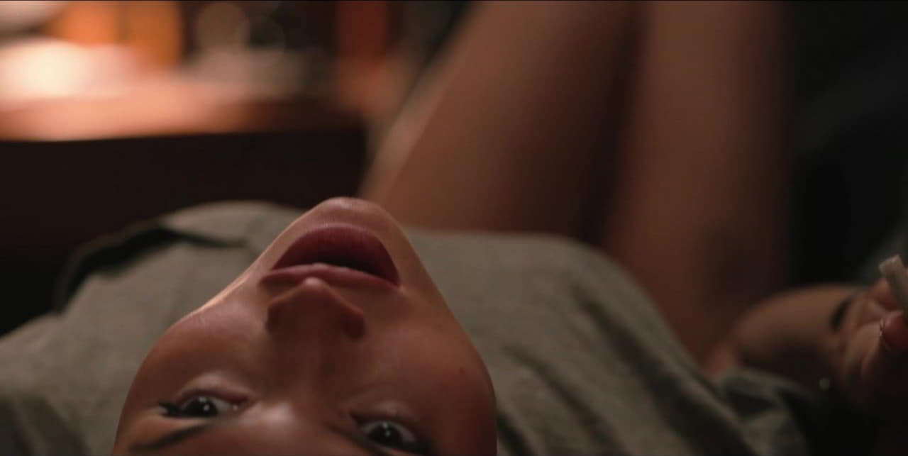 Kelly Reilly, Natalie Alyn Lind cleavage movie scene 2026 Kelly Reilly, Natalie Alyn Lind cleavage movie scene 2026