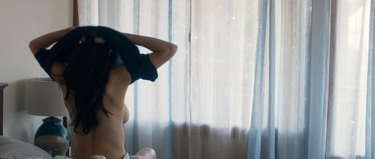 Laura Prepon bare butt in The Hero Laura Prepon bare butt in The Hero
