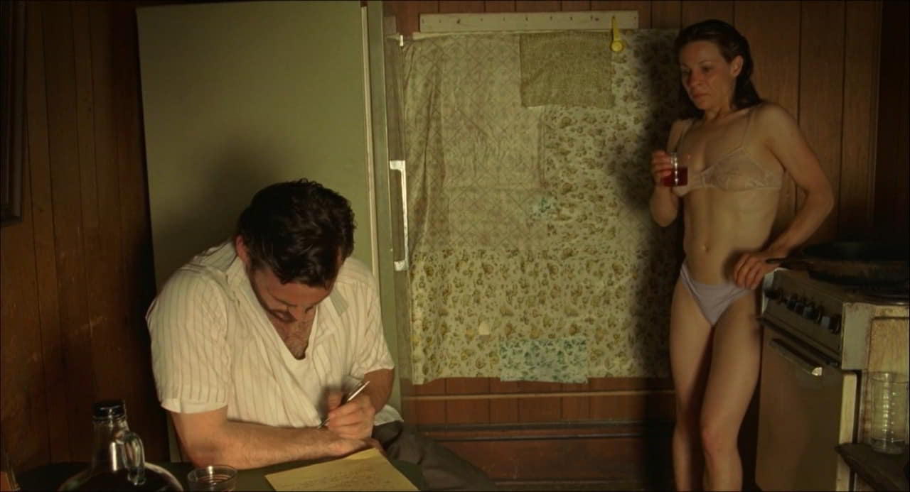 Lili Taylor bare butt in Factotum Lili Taylor bare butt in Factotum