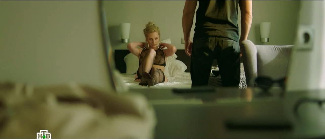 Linda Lapinsh nude scene in Ricochet - S01E05-06 Linda Lapinsh nude scene in Ricochet - S01E05-06