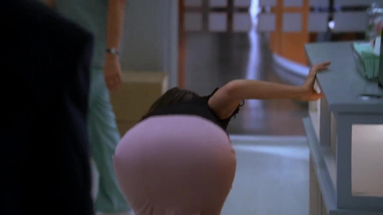 Lisa Edelstein nude scene in House M.D. - S04E08 Lisa Edelstein nude scene in House M.D. - S04E08