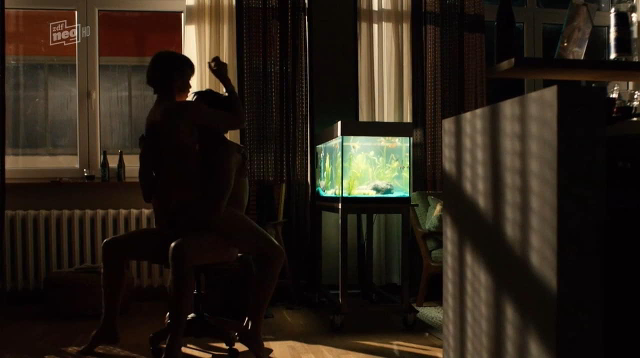 Lisa Wagner bare butt in Kommissarin Heller - S01E03 Lisa Wagner bare butt in Kommissarin Heller - S01E03