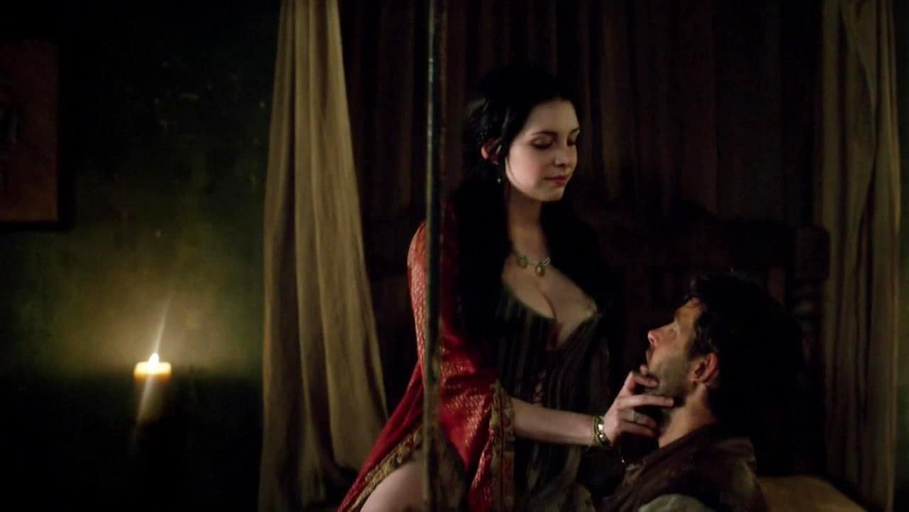 Lise Slabber bare butt in Black Sails - S02E07 Lise Slabber bare butt in Black Sails - S02E07