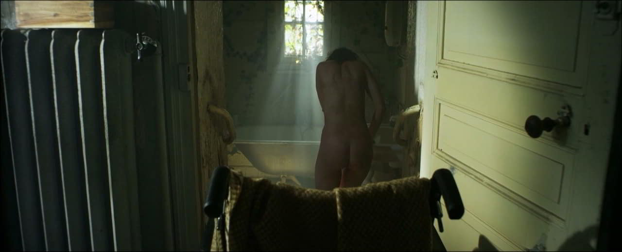 Hot Lucie Laurent explicit scene 2013 Hot Lucie Laurent explicit scene 2013