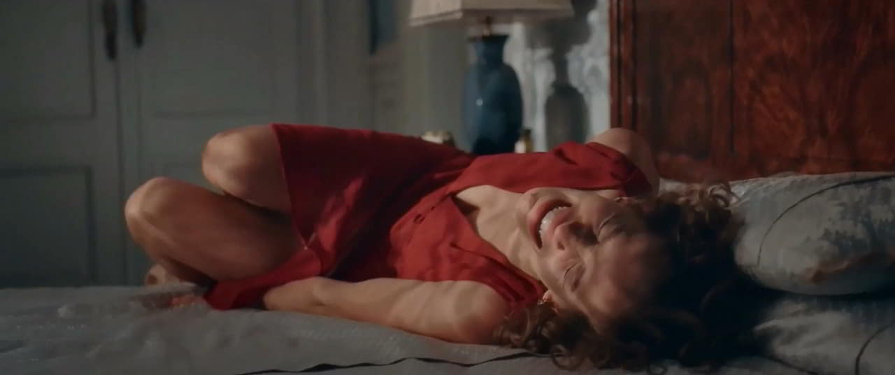 Luisana Lopilato nude scene in Los que aman odian Luisana Lopilato nude scene in Los que aman odian