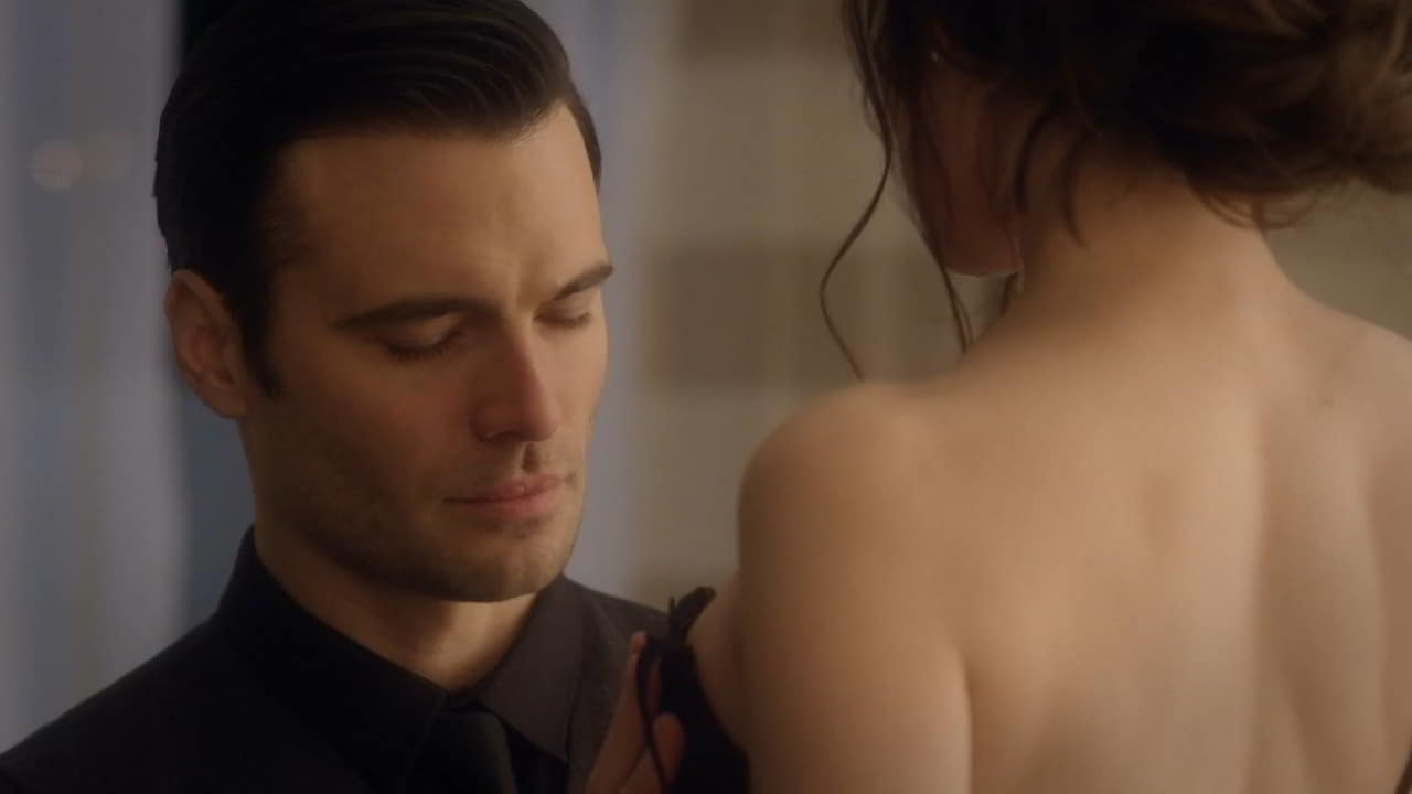 Melanie Zanetti cleavage movie scene 2020 Melanie Zanetti cleavage movie scene 2020
