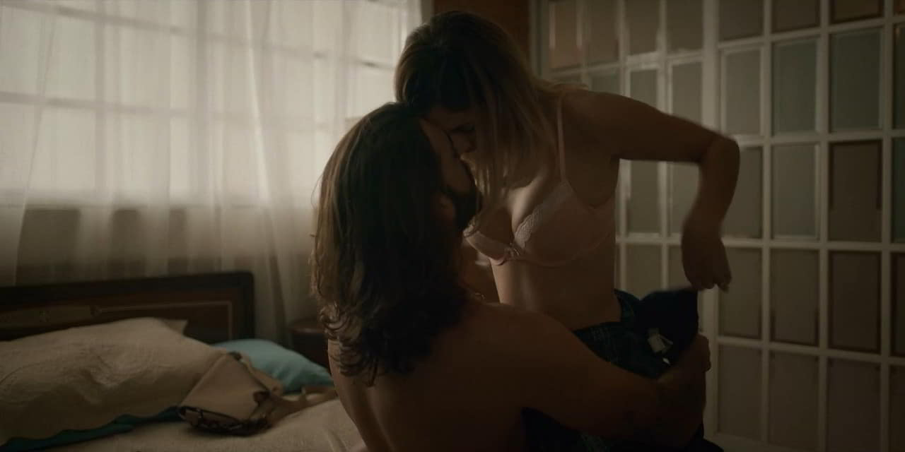 Pamela Almanza bare butt in Yankee - S01E01-E07-E12-E21-E25 Pamela Almanza bare butt in Yankee - S01E01-E07-E12-E21-E25