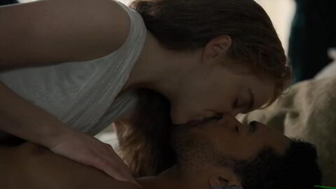 Phoebe Dynevor Sexy Bridgerton S01E08 2020 2