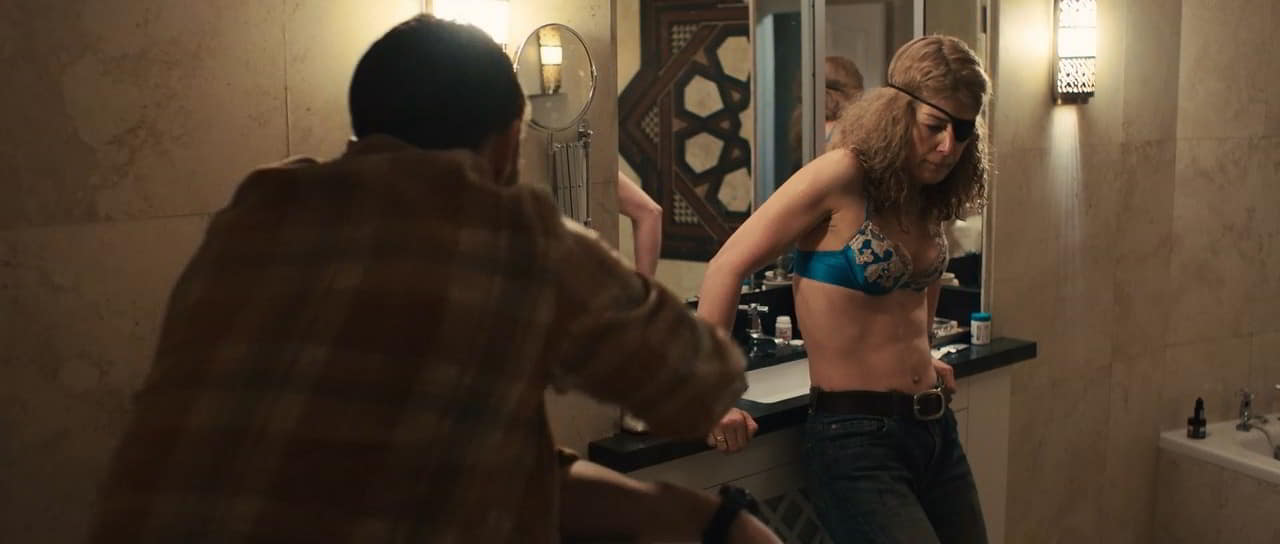 Hot Rosamund Pike explicit scene 2018 Hot Rosamund Pike explicit scene 2018