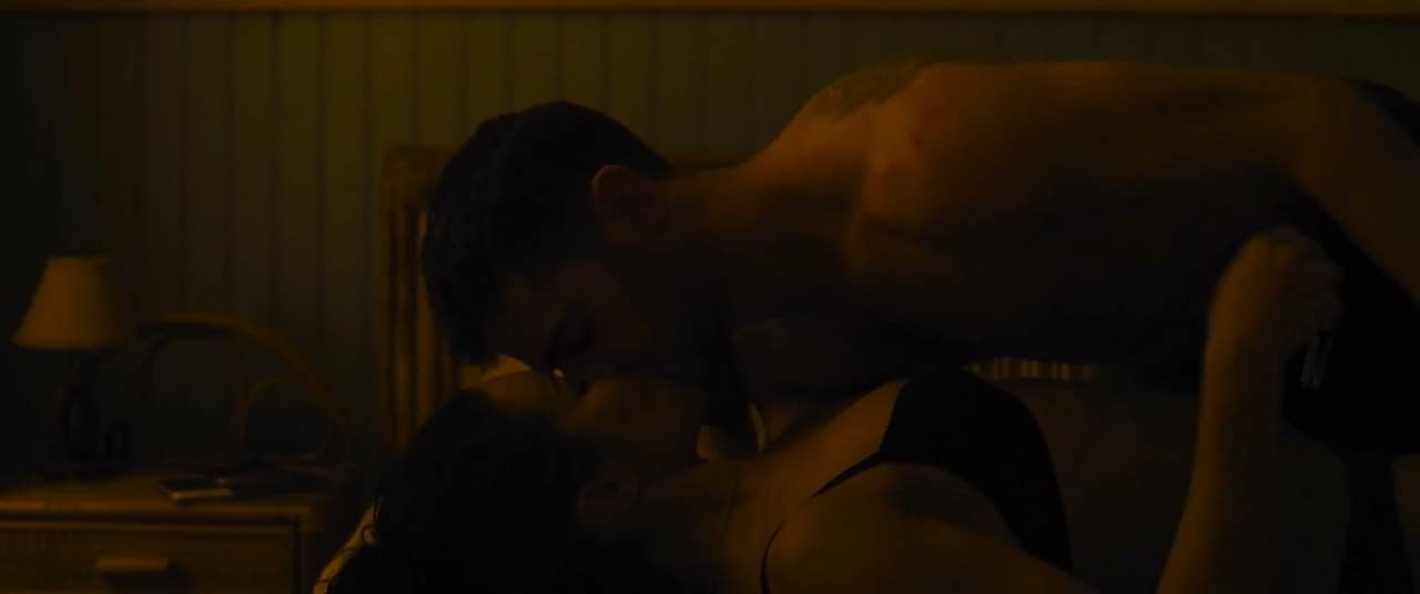 Sabrina Ouazani nude scene in Break Sabrina Ouazani nude scene in Break