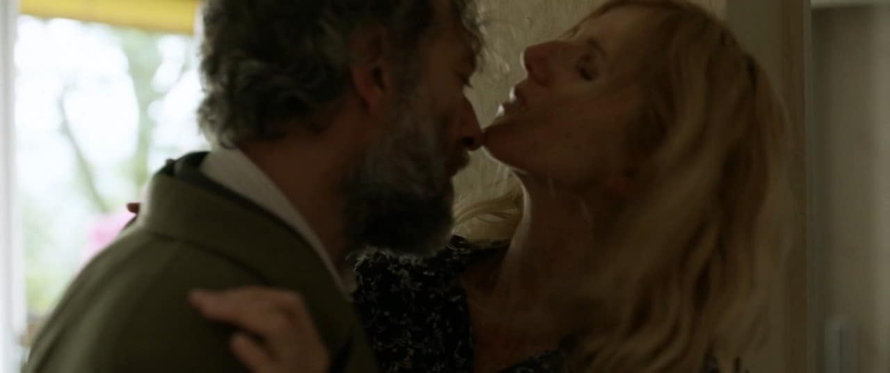 Sandrine Kiberlain nude scene in Fleuve noir Sandrine Kiberlain nude scene in Fleuve noir