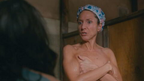 Seana Kofoed Sexy Mary Hollis Inboden Sexy American Princess S01E03 2019 07